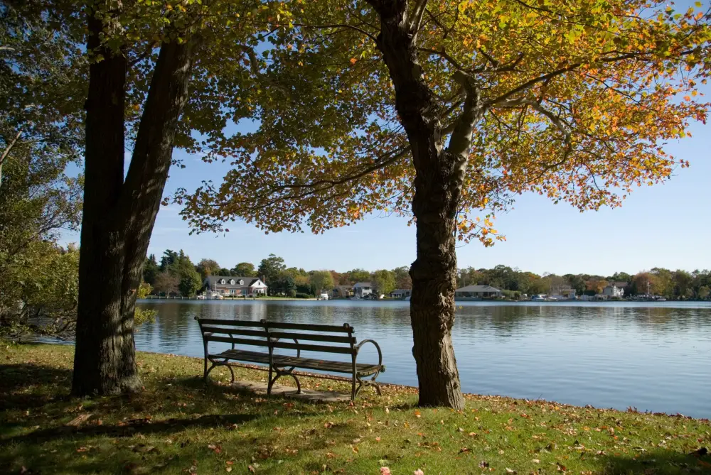 Long Island arboretums