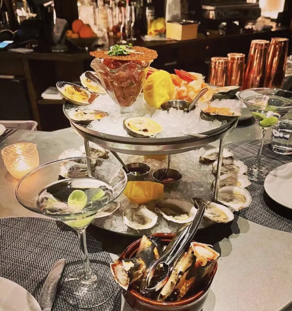 Long Island oyster raw bar