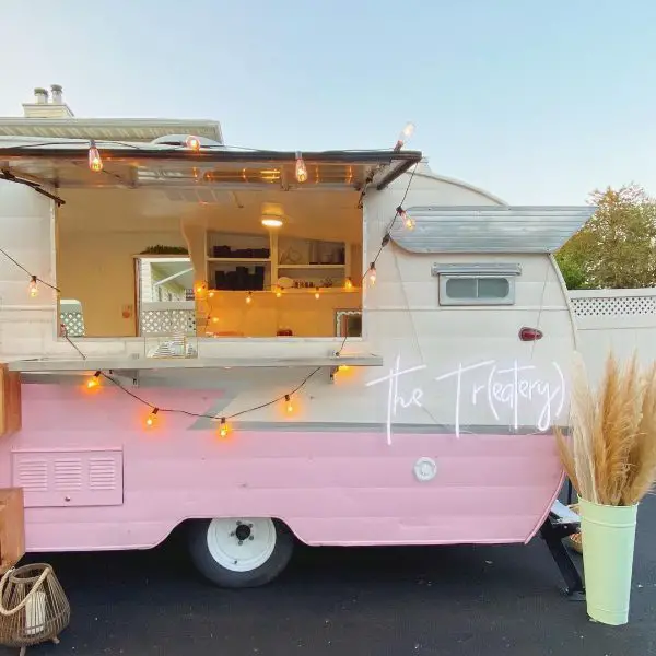 The Tr(eatery) truck